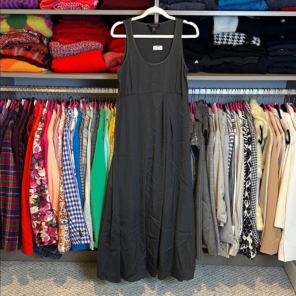 Rachel Zoe gray satin sleeveless pleated size zipper maxi dress size S NWT